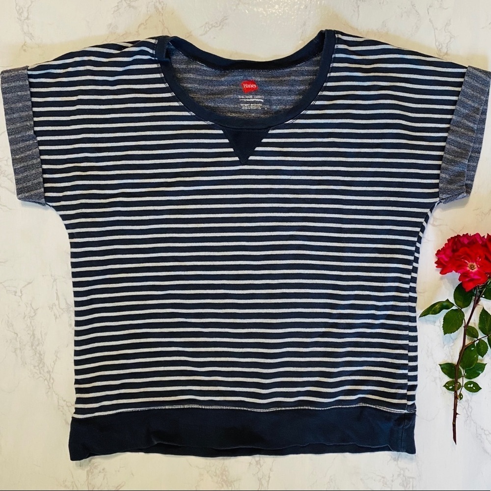 Hanes striped shirt sleeve sweater top tee l